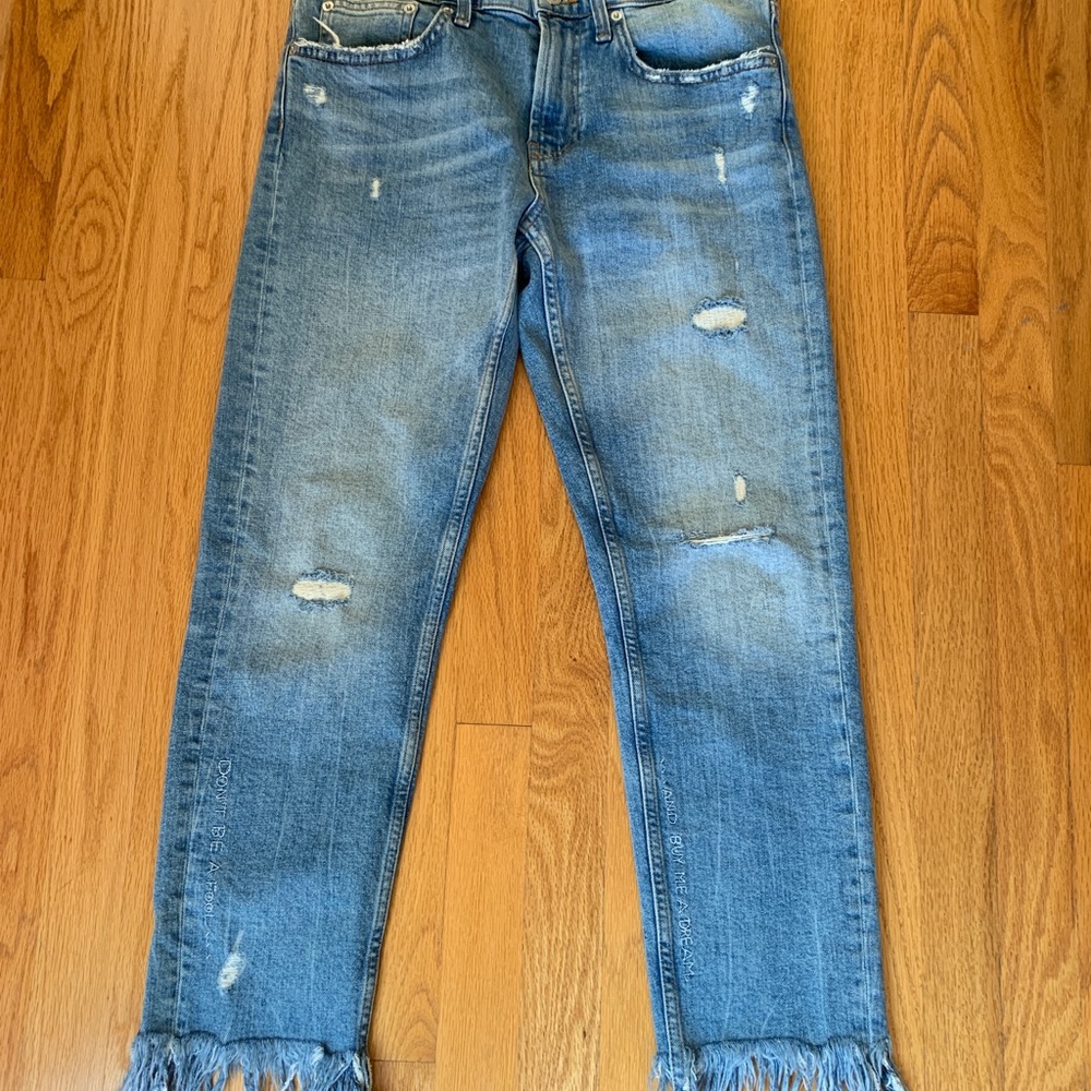 Zara Cropped Frayed Jeans